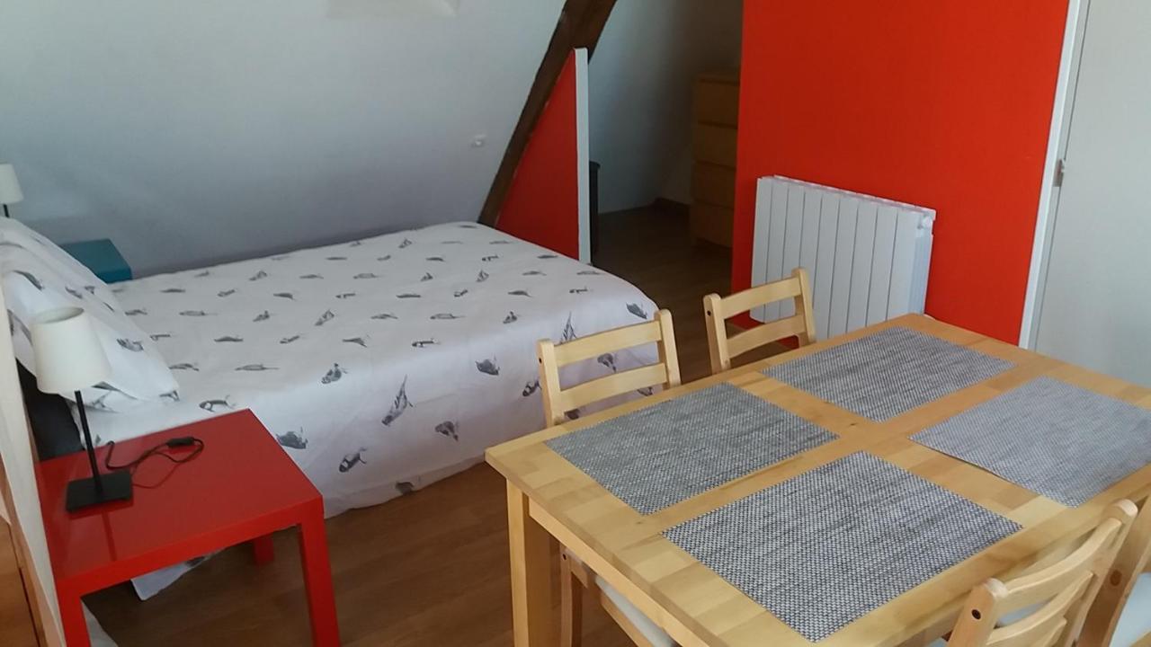 Ferienwohnung Le Charme Du Chateau Les Andelys Exterior foto